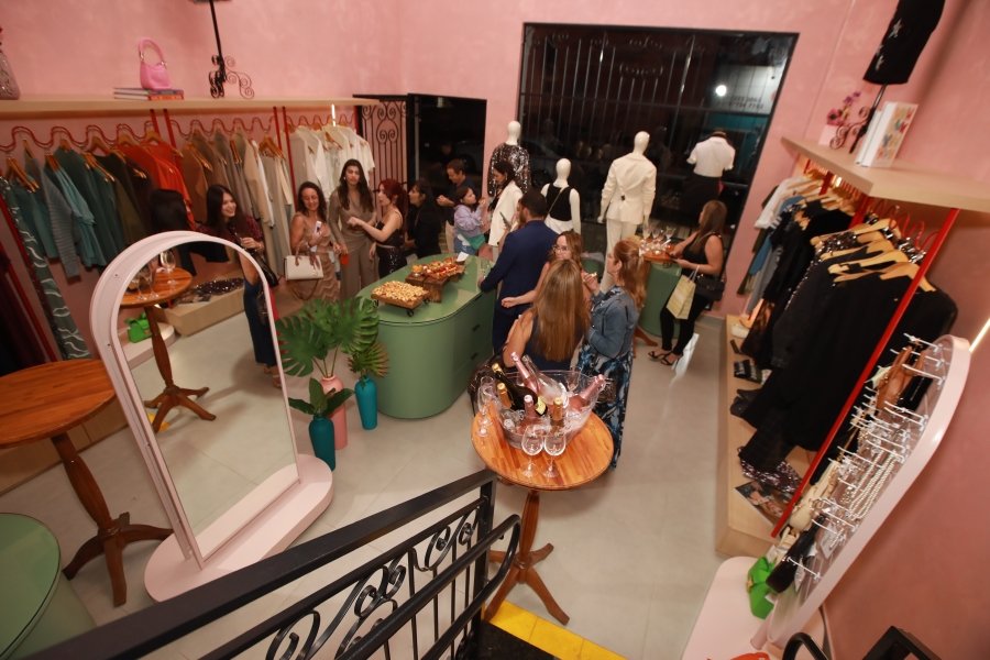 BLOOMING, UM NOVO CONCEITO EM MODA, ACABA DE INAUGURAR EM SÃO JOSÉ DO RIO PRETO. - Eloisa Mattos