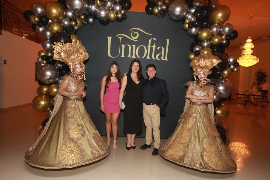 UNIOFTAL – RESIDENTES 2024 - Eloisa Mattos