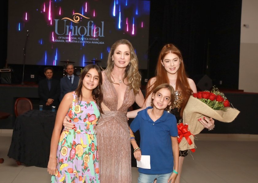 UNIOFTAL – RESIDENTES 2024 - Eloisa Mattos