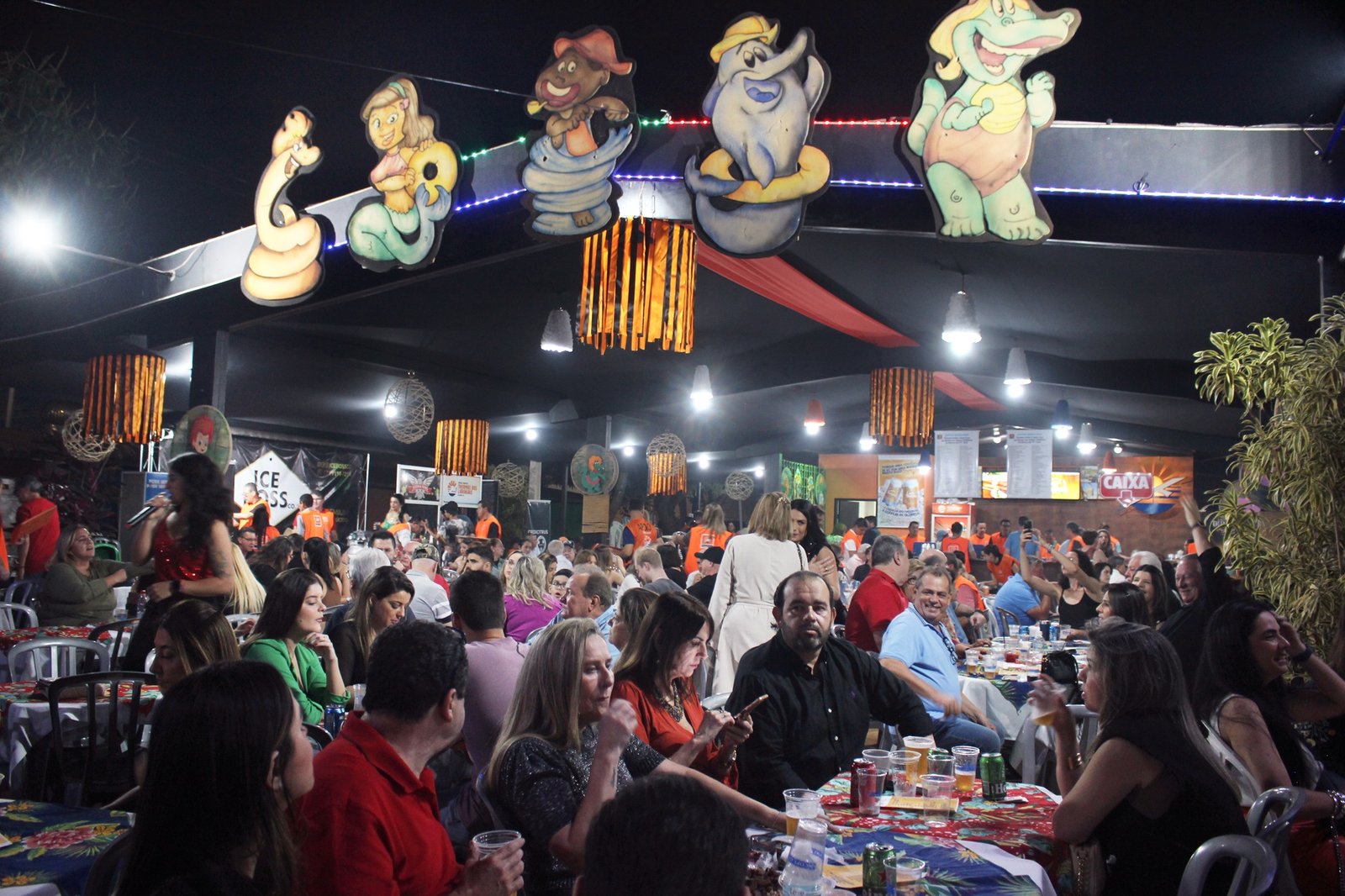 THERMAS DOS LARANJAIS PARTICIPA DO MAIOR FESTIVAL DE FOLCLORE DO BRASIL COM BARRACA SOLIDÁRIA