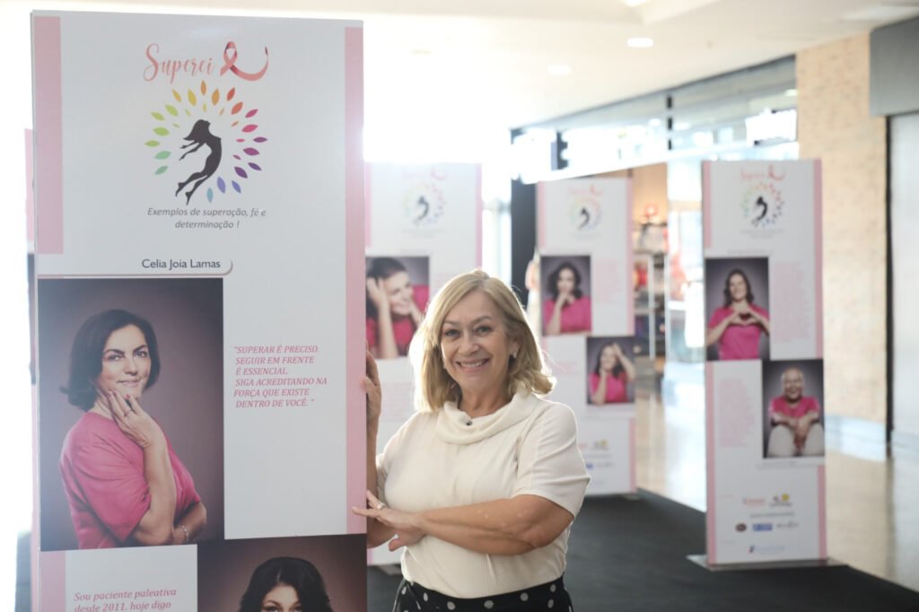 Exposição e Desfile Que Homenageia Mulheres no Riopreto Shopping
