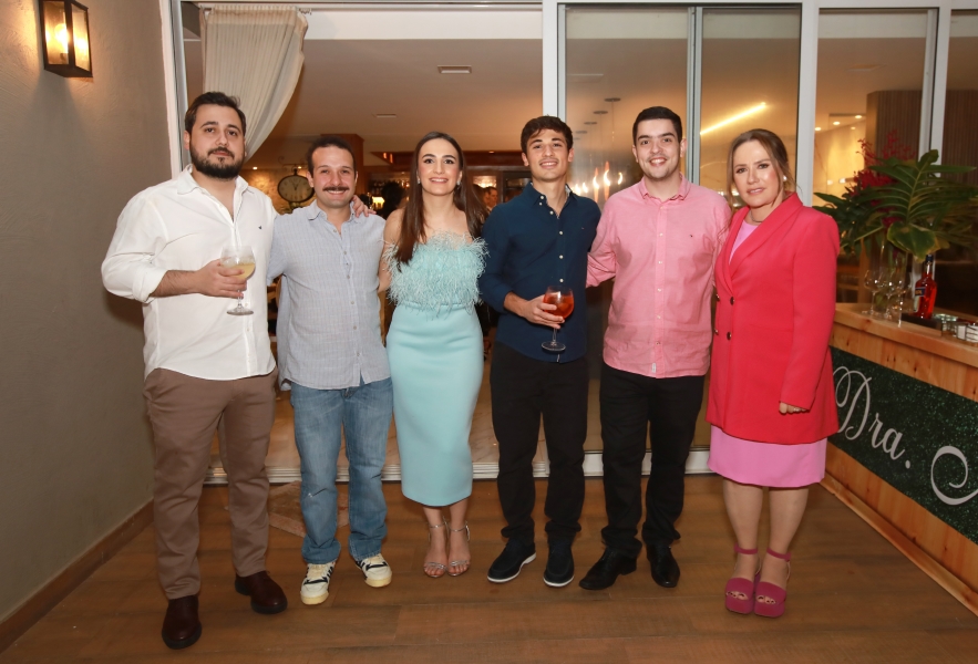 FORMATURA EM MEDICINA DE MALU RADUAN MEINBERG – FACERES - Eloisa Mattos