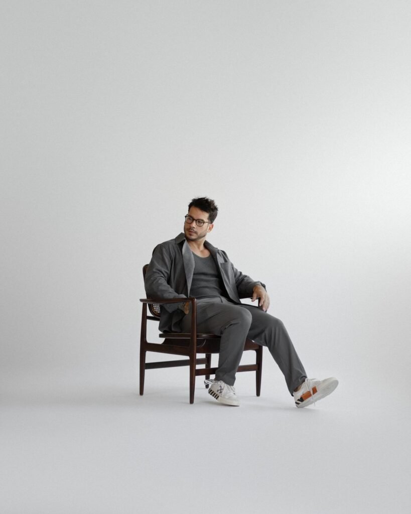 Celmar Rio Preto Apresenta Talkshow com Carlos Carvalho no Riopreto Shopping Durante a Arq Design