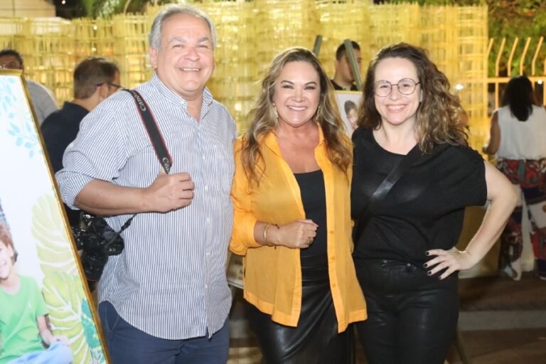 resized_exposio-pais-e-filhos-em-foco-por-eloisa-mattos_53907087401_o