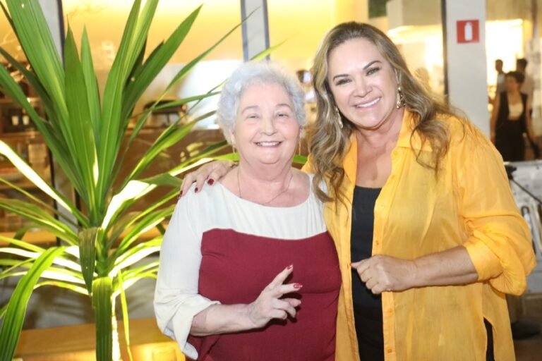resized_exposio-pais-e-filhos-em-foco-por-eloisa-mattos_53907333973_o
