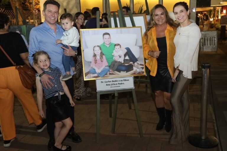 resized_exposio-pais-e-filhos-em-foco-por-eloisa-mattos_53907334288_o