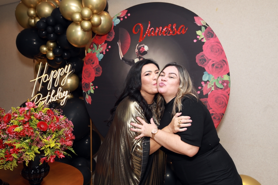 ANIVERSÁRIO DE VANESSA MELO - Eloisa Mattos