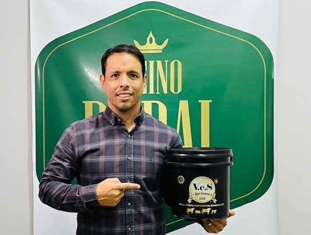 FRANQUIA OFERECE SOLUÇÃO PARA PRODUTORES AUMENTAREM A PRODUTIVIDADE DO GADO LEITEIRO