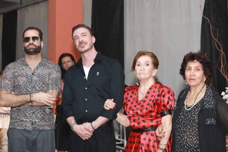 resized_HOZANA (268)