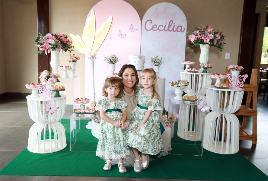 ANIVERSÁRIO DE 2 ANOS DE CECÍLIA ZAFANI ARID – “BORBOLETAS” - Eloisa Mattos