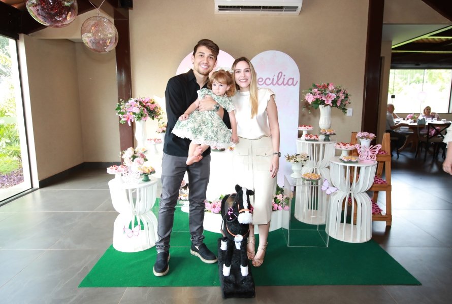 ANIVERSÁRIO DE 2 ANOS DE CECÍLIA ZAFANI ARID – “BORBOLETAS” - Eloisa Mattos