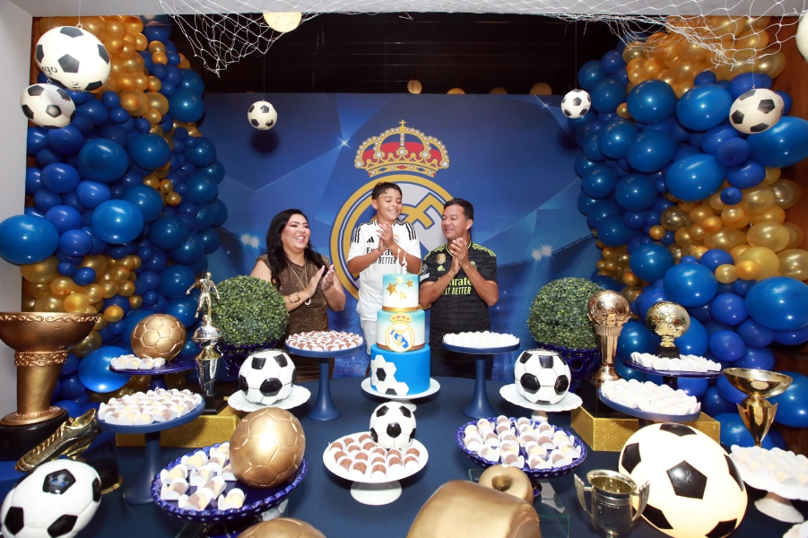 ANIVERSÁRIO DE 12 ANOS DO CRAQUE LUIZ ENZO – “REAL MADRID” - Eloisa Mattos