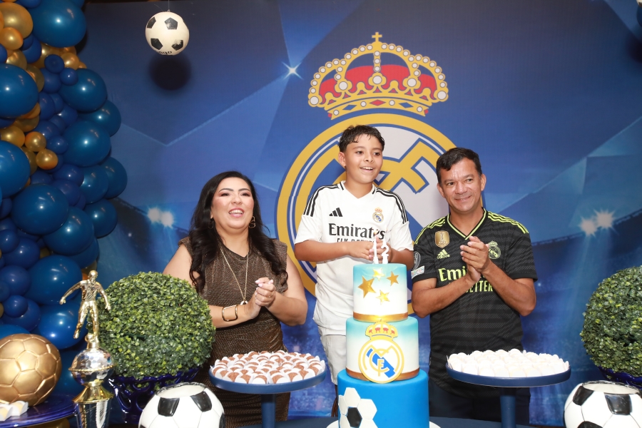 ANIVERSÁRIO DE 12 ANOS DO CRAQUE LUIZ ENZO – “REAL MADRID” - Eloisa Mattos