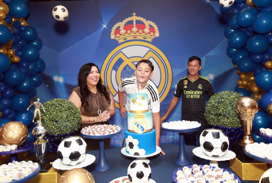 ANIVERSÁRIO DE 12 ANOS DO CRAQUE LUIZ ENZO – “REAL MADRID” - Eloisa Mattos