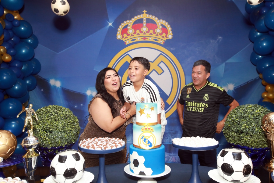 ANIVERSÁRIO DE 12 ANOS DO CRAQUE LUIZ ENZO – “REAL MADRID” - Eloisa Mattos