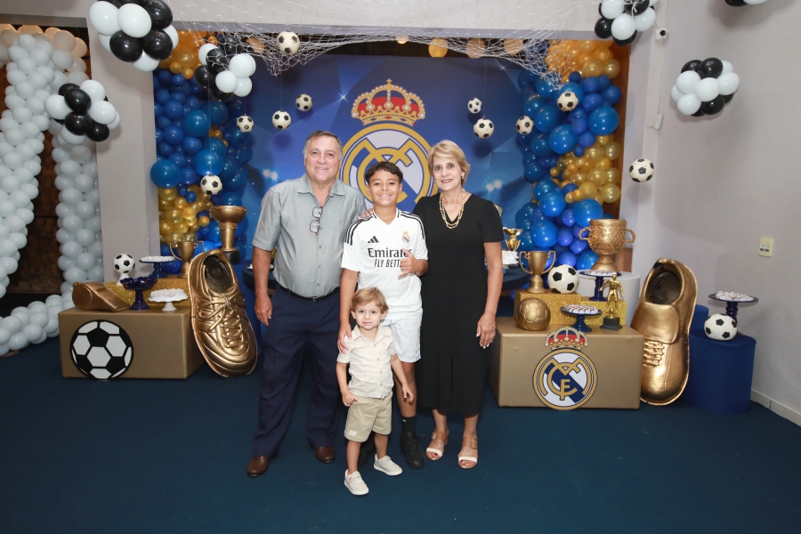 ANIVERSÁRIO DE 12 ANOS DO CRAQUE LUIZ ENZO – “REAL MADRID” - Eloisa Mattos