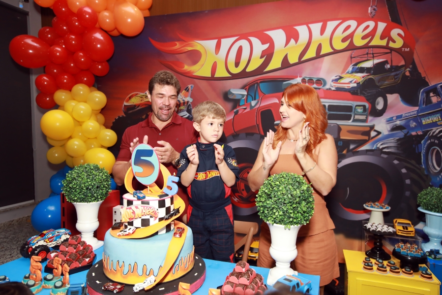 ANIVERSÁRIO DE 5 ANOS DE LIAN FABRO FACHIN – “HOT WHEELS” - Eloisa Mattos