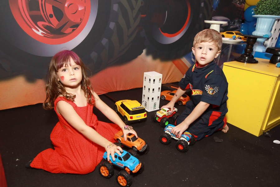 ANIVERSÁRIO DE 5 ANOS DE LIAN FABRO FACHIN – “HOT WHEELS” - Eloisa Mattos