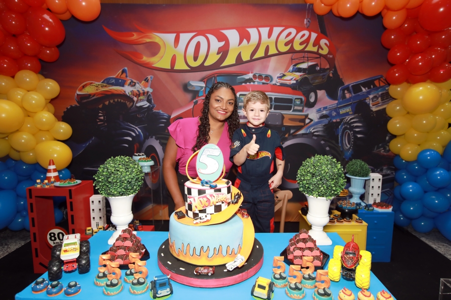 ANIVERSÁRIO DE 5 ANOS DE LIAN FABRO FACHIN – “HOT WHEELS” - Eloisa Mattos