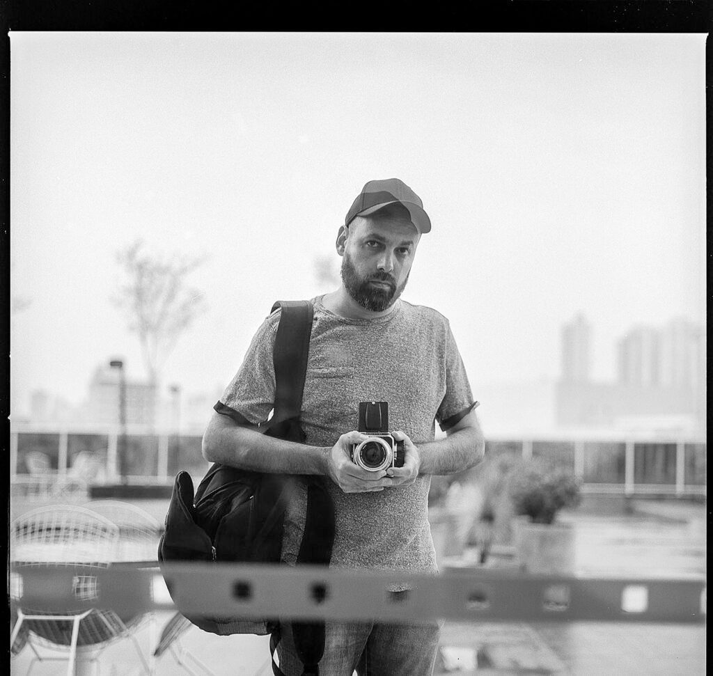 Fotógrafo Santiago Naliato Garcia Inicia Produção do Projeto “E Aí, Meu Chapa?”