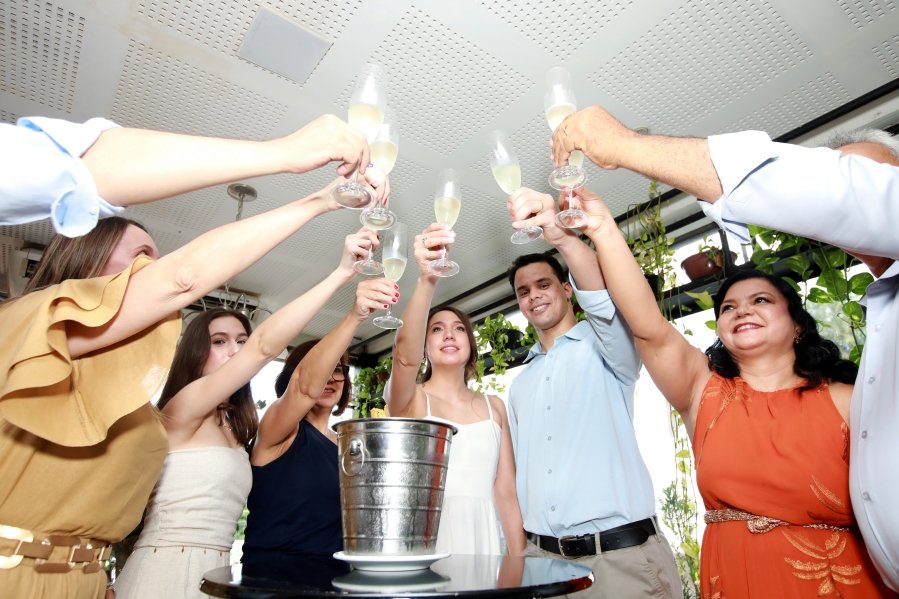 CASAMENTO CIVIL DE VITOR LIMA E CAROLINA GISMENE - Eloisa Mattos