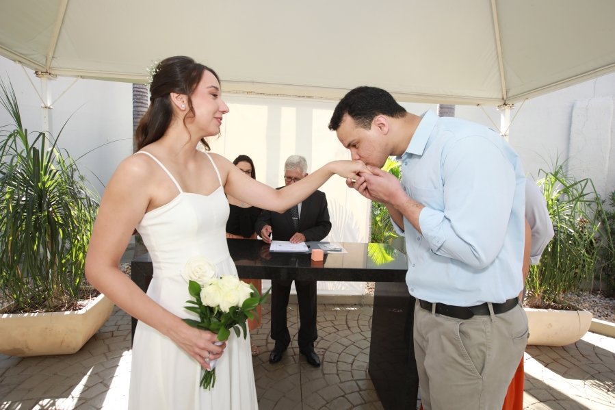 CASAMENTO CIVIL DE VITOR LIMA E CAROLINA GISMENE - Eloisa Mattos