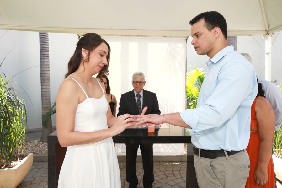 CASAMENTO CIVIL DE VITOR LIMA E CAROLINA GISMENE - Eloisa Mattos