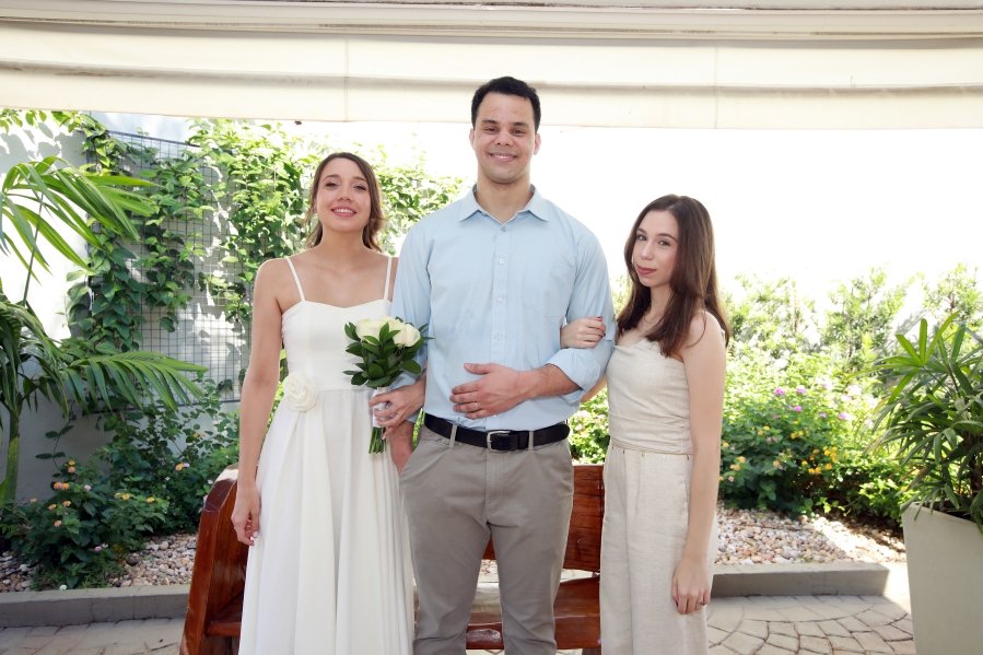 CASAMENTO CIVIL DE VITOR LIMA E CAROLINA GISMENE - Eloisa Mattos