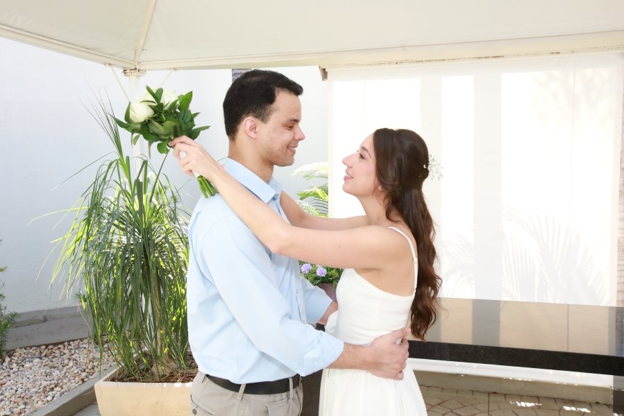 CASAMENTO CIVIL DE VITOR LIMA E CAROLINA GISMENE - Eloisa Mattos