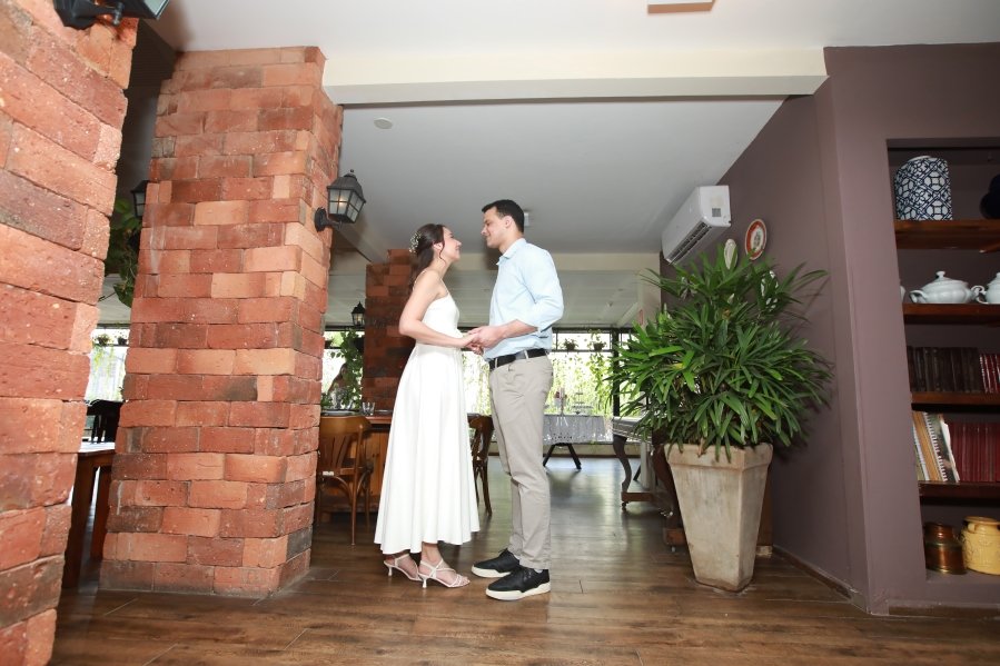 CASAMENTO CIVIL DE VITOR LIMA E CAROLINA GISMENE - Eloisa Mattos