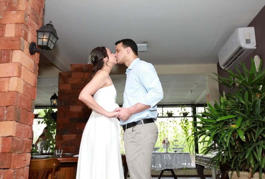 CASAMENTO CIVIL DE VITOR LIMA E CAROLINA GISMENE - Eloisa Mattos
