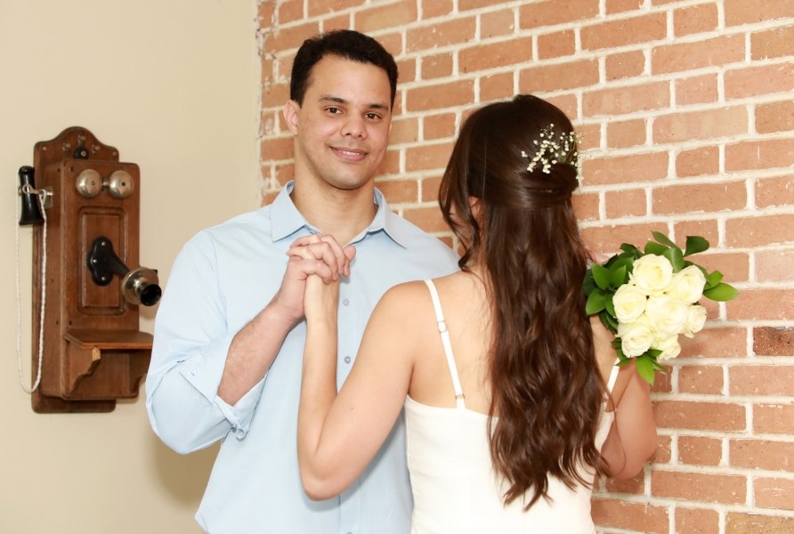 CASAMENTO CIVIL DE VITOR LIMA E CAROLINA GISMENE - Eloisa Mattos