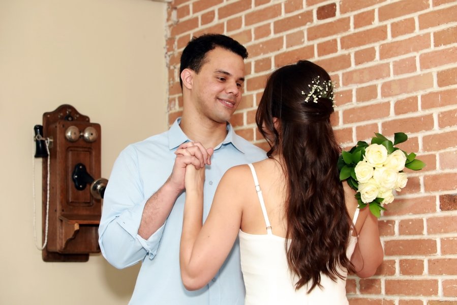 CASAMENTO CIVIL DE VITOR LIMA E CAROLINA GISMENE - Eloisa Mattos
