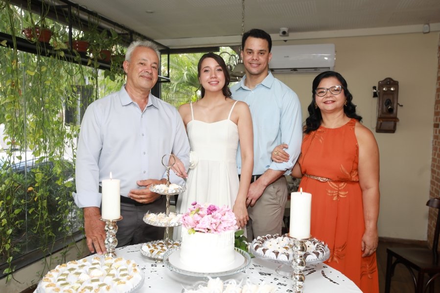 CASAMENTO CIVIL DE VITOR LIMA E CAROLINA GISMENE - Eloisa Mattos