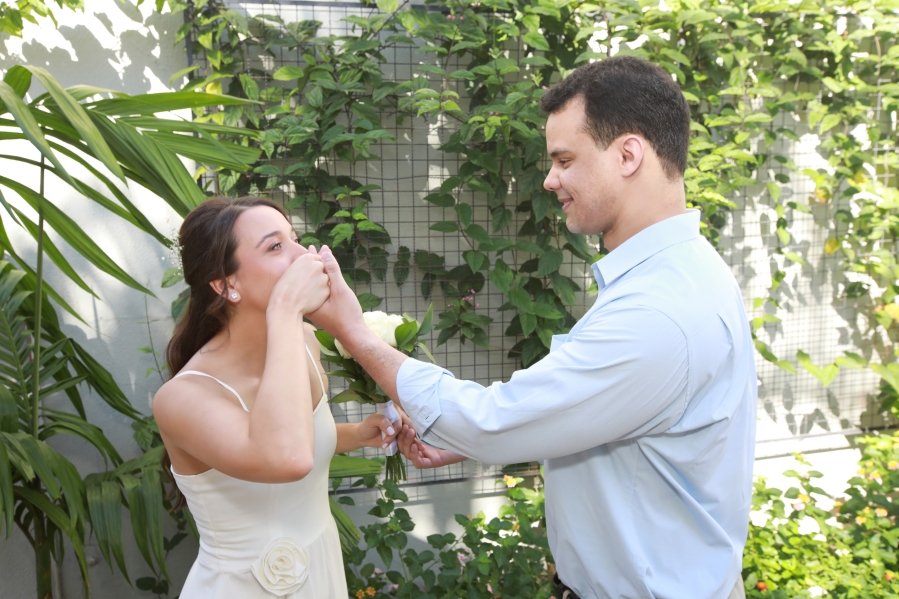 CASAMENTO CIVIL DE VITOR LIMA E CAROLINA GISMENE - Eloisa Mattos