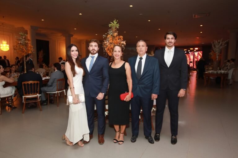 resized_ELO_0744