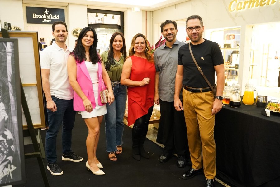 COQUETEL DE ABERTURA DA 17ª EDIÇÃO DA EXPOSIÇÃO FOTOGRÁFICA “MÃES E FILHOS EM FOCO” RIOPRETO SHOPPING CENTER - Eloisa Mattos