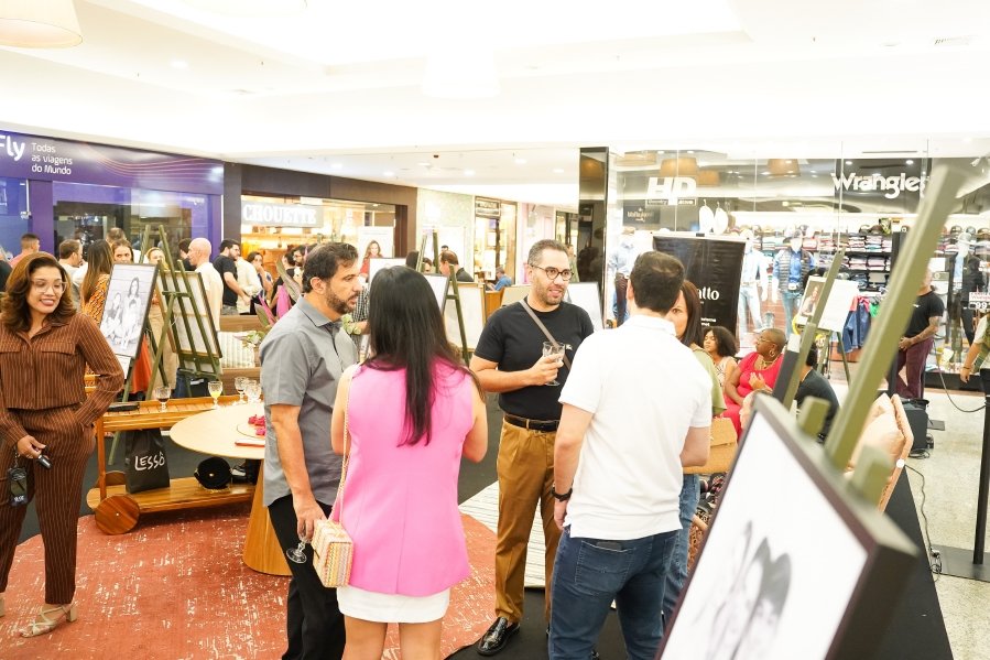 COQUETEL DE ABERTURA DA 17ª EDIÇÃO DA EXPOSIÇÃO FOTOGRÁFICA “MÃES E FILHOS EM FOCO” RIOPRETO SHOPPING CENTER - Eloisa Mattos