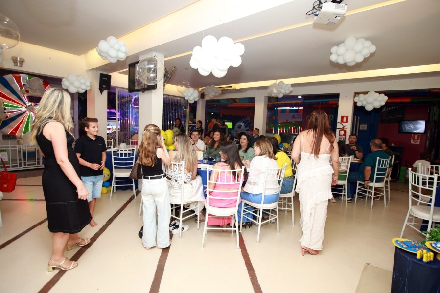 ANIVERSÁRIO DE 7 ANOS DE JOÃO FERES ABBES  HUEB – “MINIONS” - Eloisa Mattos