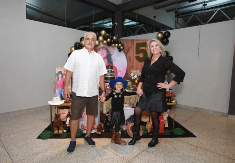 resized_ELOISA MATTOS (11)