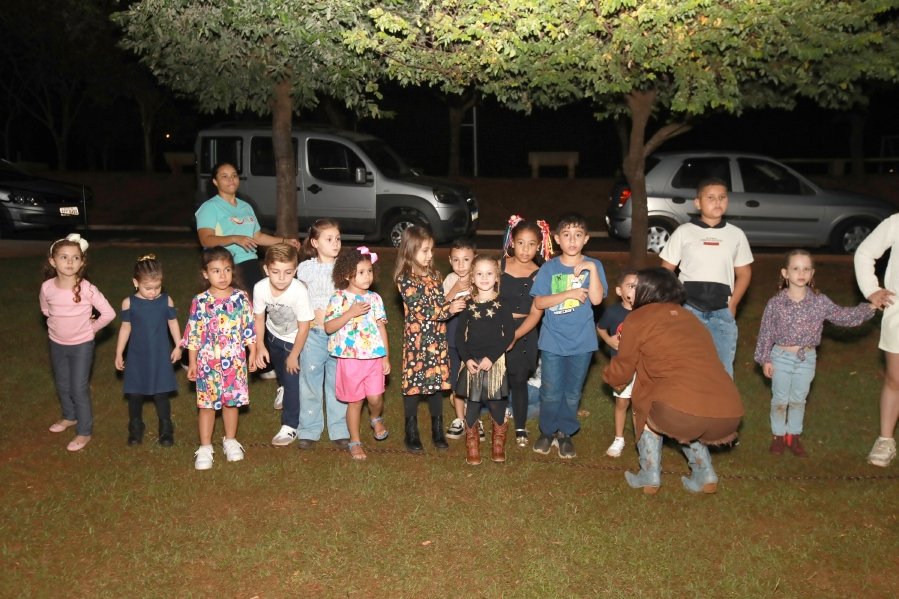ANIVERSÁRIO DE MANUELLA CALDAS F. VIEIRA, 5 ANOS – TEMA: “ANA CASTELA” - Eloisa Mattos