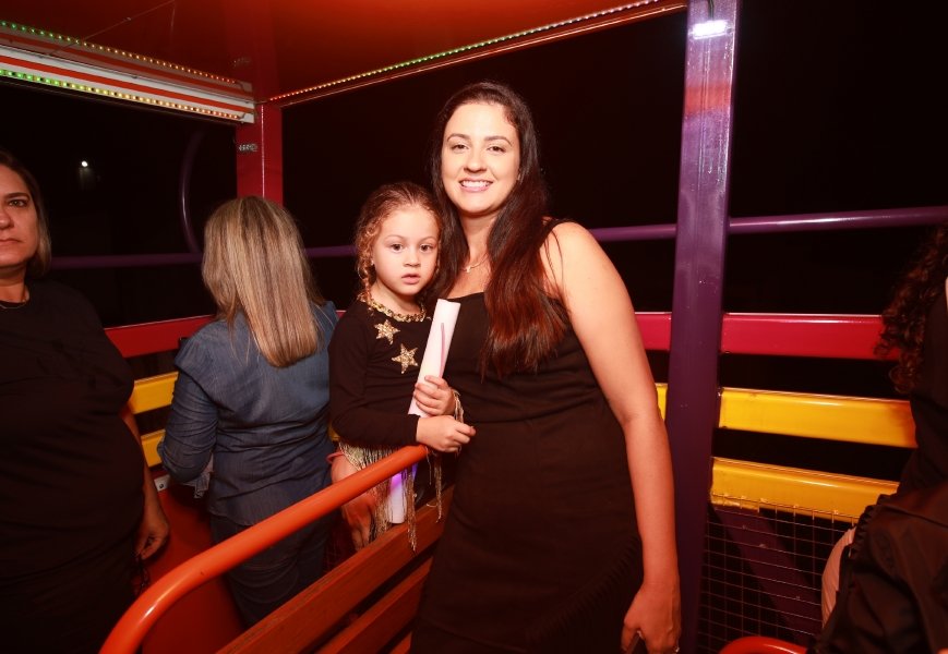 ANIVERSÁRIO DE MANUELLA CALDAS F. VIEIRA, 5 ANOS – TEMA: “ANA CASTELA” - Eloisa Mattos