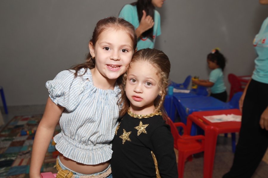 ANIVERSÁRIO DE MANUELLA CALDAS F. VIEIRA, 5 ANOS – TEMA: “ANA CASTELA” - Eloisa Mattos