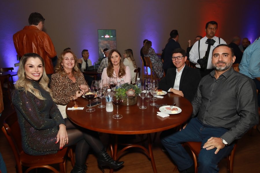 LANÇAMENTO DO RIO PRETO COUNTRY BULLS 2025 AGITA A CIDADE E REVELA ATRAÇÕES DE TIRAR O FÔLEGO - Eloisa Mattos