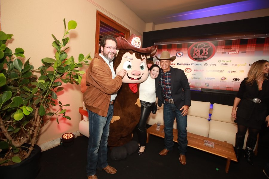 LANÇAMENTO DO RIO PRETO COUNTRY BULLS 2025 AGITA A CIDADE E REVELA ATRAÇÕES DE TIRAR O FÔLEGO - Eloisa Mattos