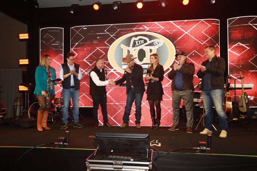 LANÇAMENTO DO RIO PRETO COUNTRY BULLS 2025 AGITA A CIDADE E REVELA ATRAÇÕES DE TIRAR O FÔLEGO - Eloisa Mattos