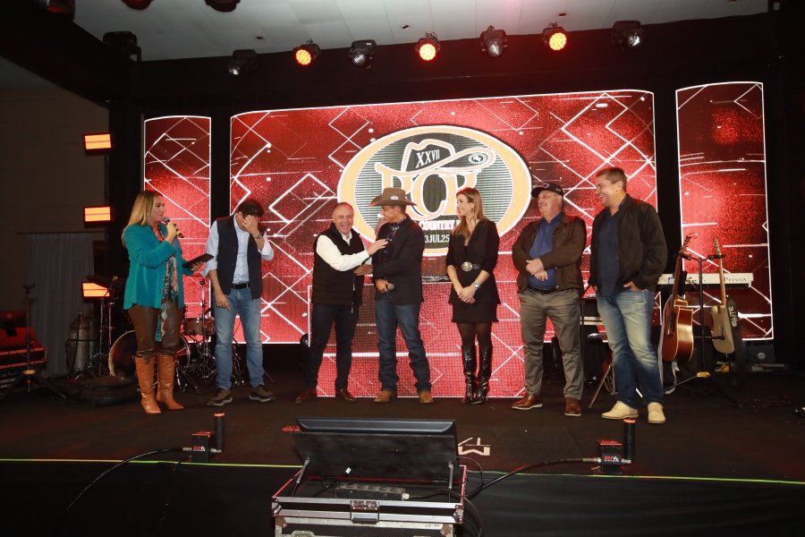 LANÇAMENTO DO RIO PRETO COUNTRY BULLS 2025 AGITA A CIDADE E REVELA ATRAÇÕES DE TIRAR O FÔLEGO - Eloisa Mattos