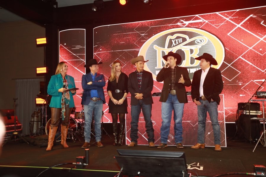 LANÇAMENTO DO RIO PRETO COUNTRY BULLS 2025 AGITA A CIDADE E REVELA ATRAÇÕES DE TIRAR O FÔLEGO - Eloisa Mattos