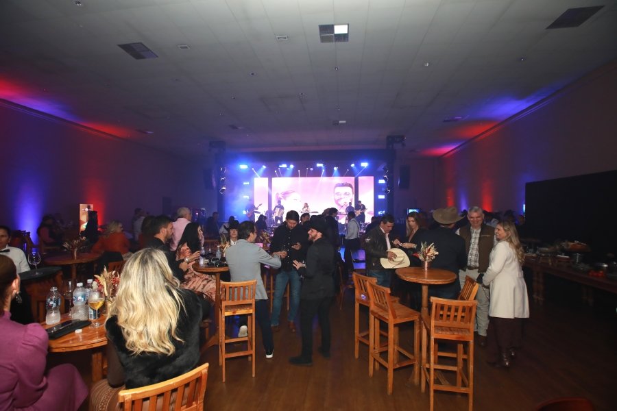 LANÇAMENTO DO RIO PRETO COUNTRY BULLS 2025 AGITA A CIDADE E REVELA ATRAÇÕES DE TIRAR O FÔLEGO - Eloisa Mattos