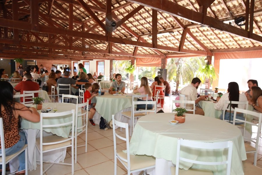 CASAMENTO DE ANA BEATRIZ E JEAN – CHÁCARA VIVA III - Eloisa Mattos